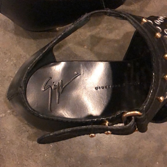 Giuseppe Zanotti Grommet Gladiator Sandals - Picture 4 of 5